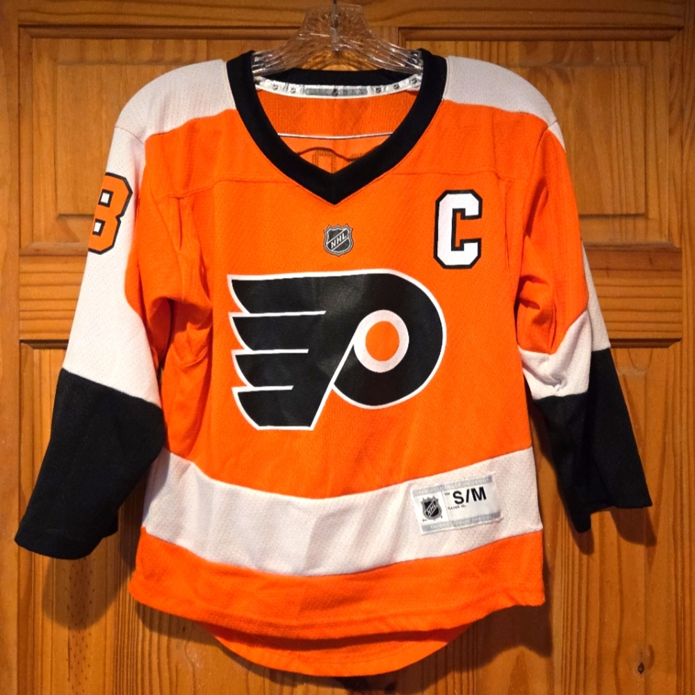 Philadelphia Flyers Kids (size S/M) Jersey – Claude Giroux #28 (Captain “C”)